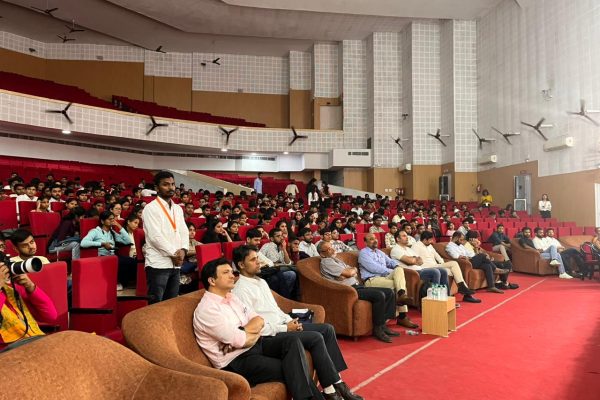 WhatsApp Image 2025-12-02 at 3.55.56 PM (1)